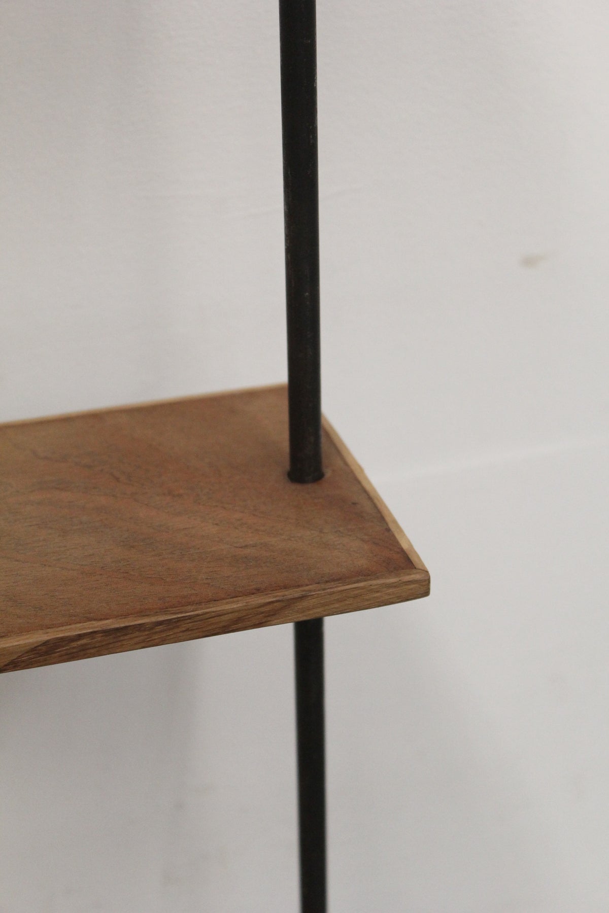 #8304 shelf