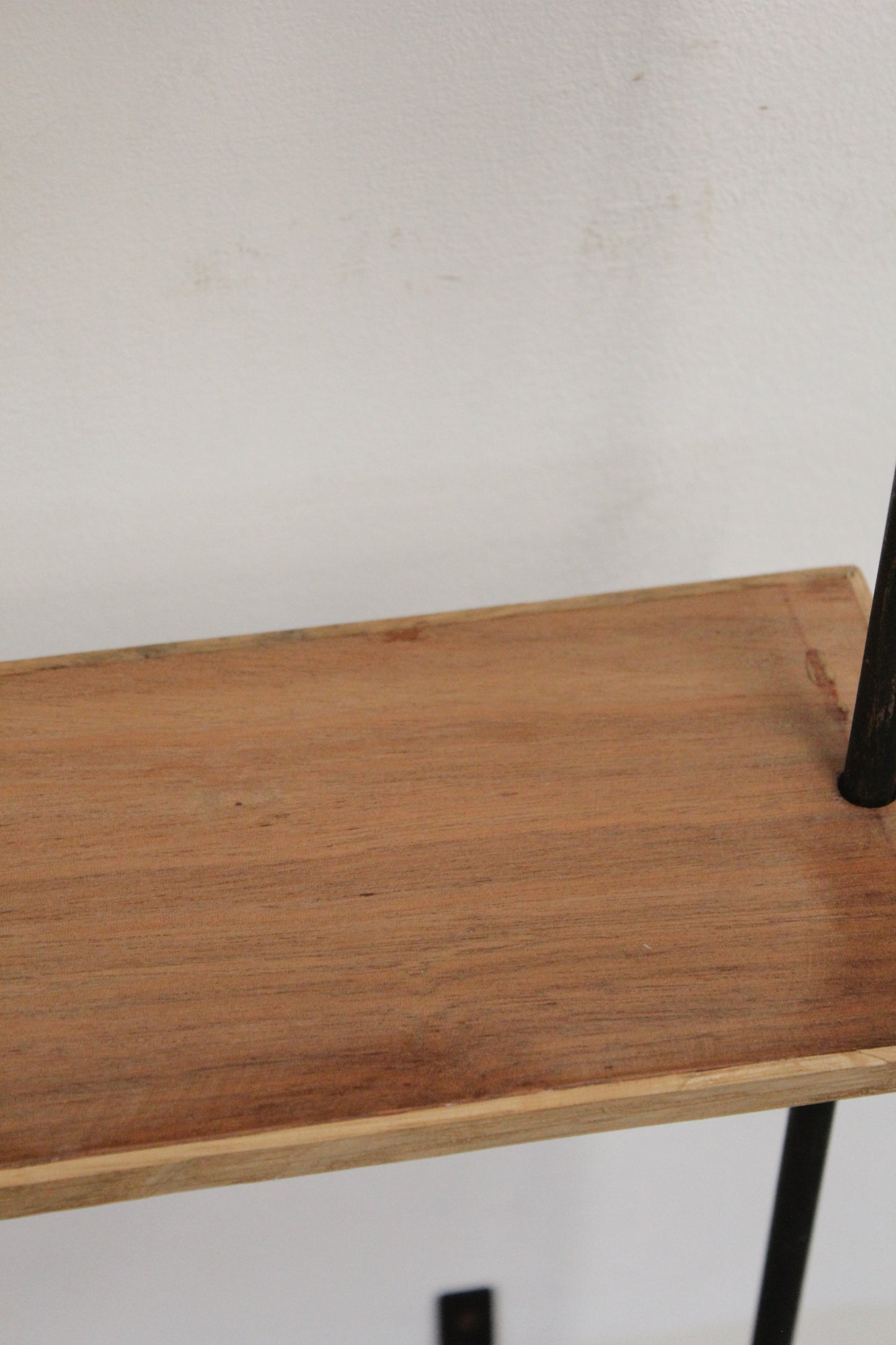 #8304 shelf