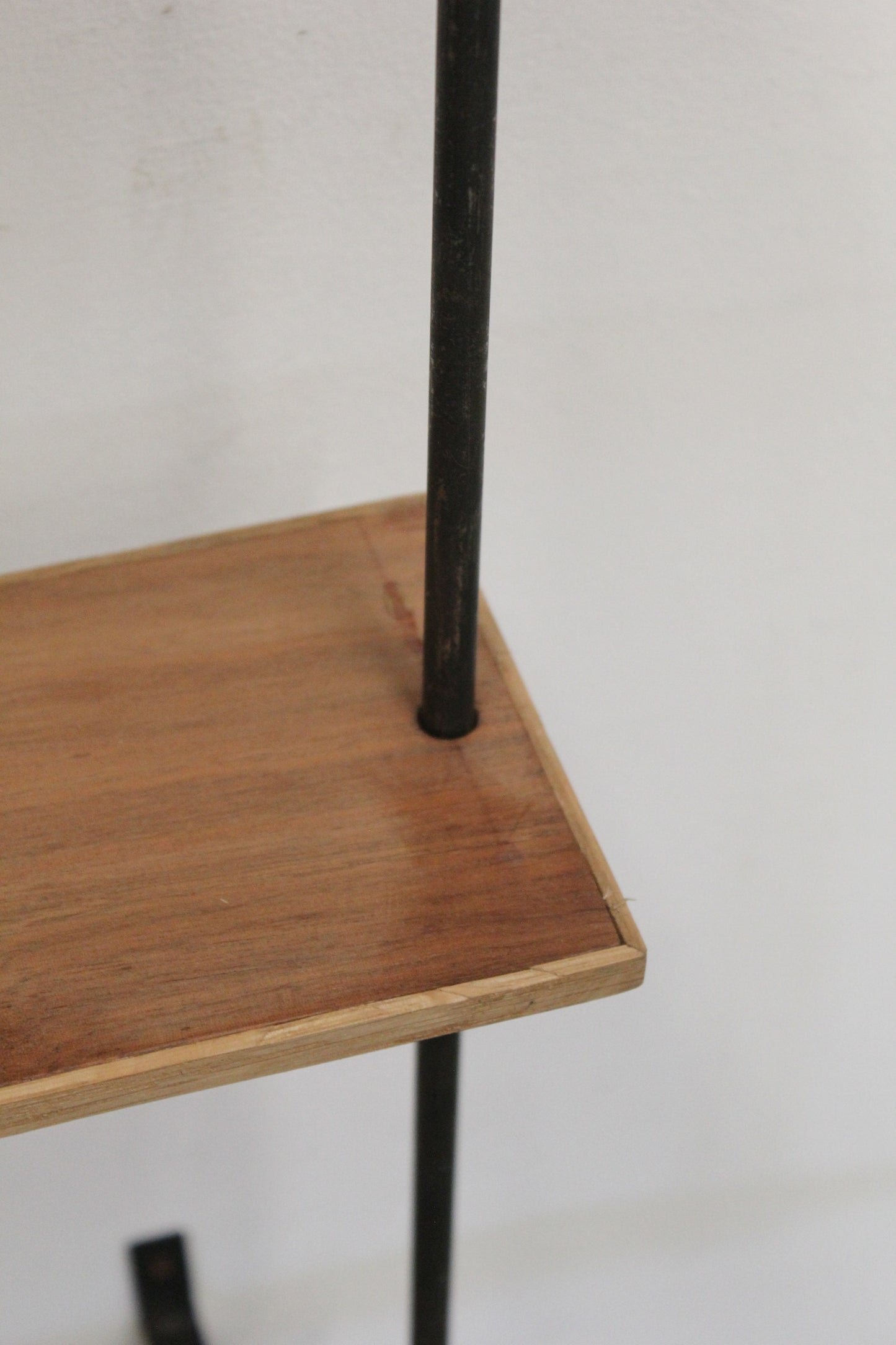 #8304 shelf