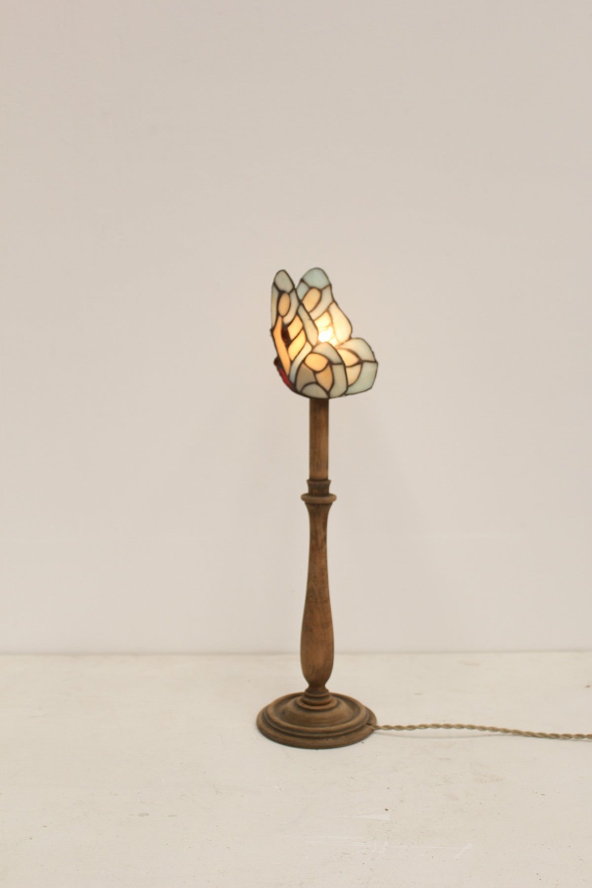 #0904 butterfly lamp
