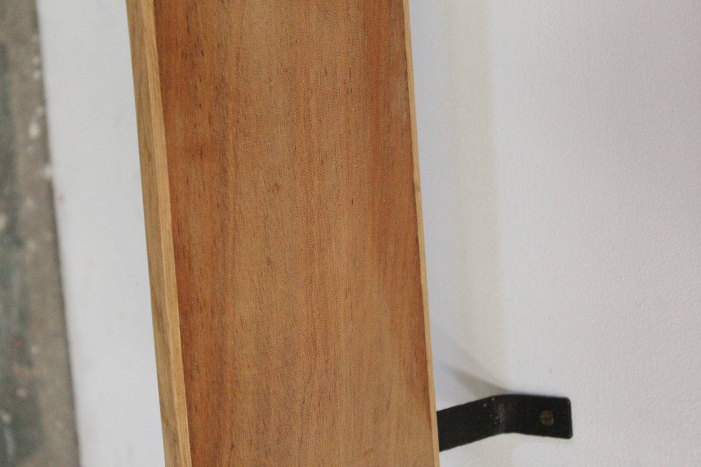 #8304 shelf