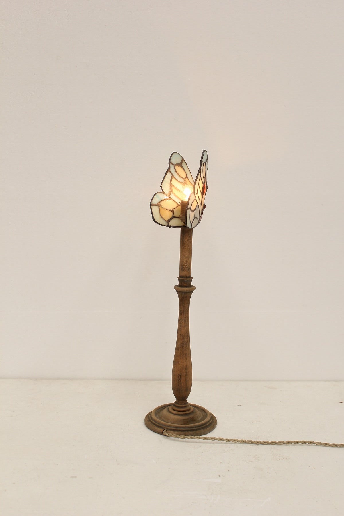 #0904 butterfly lamp