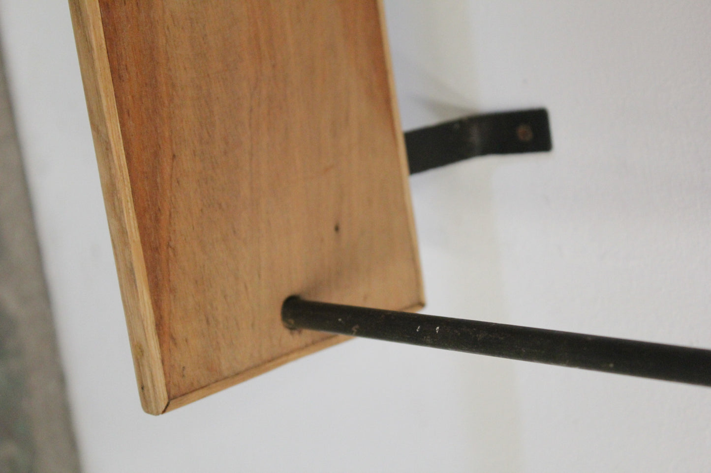 #8304 shelf