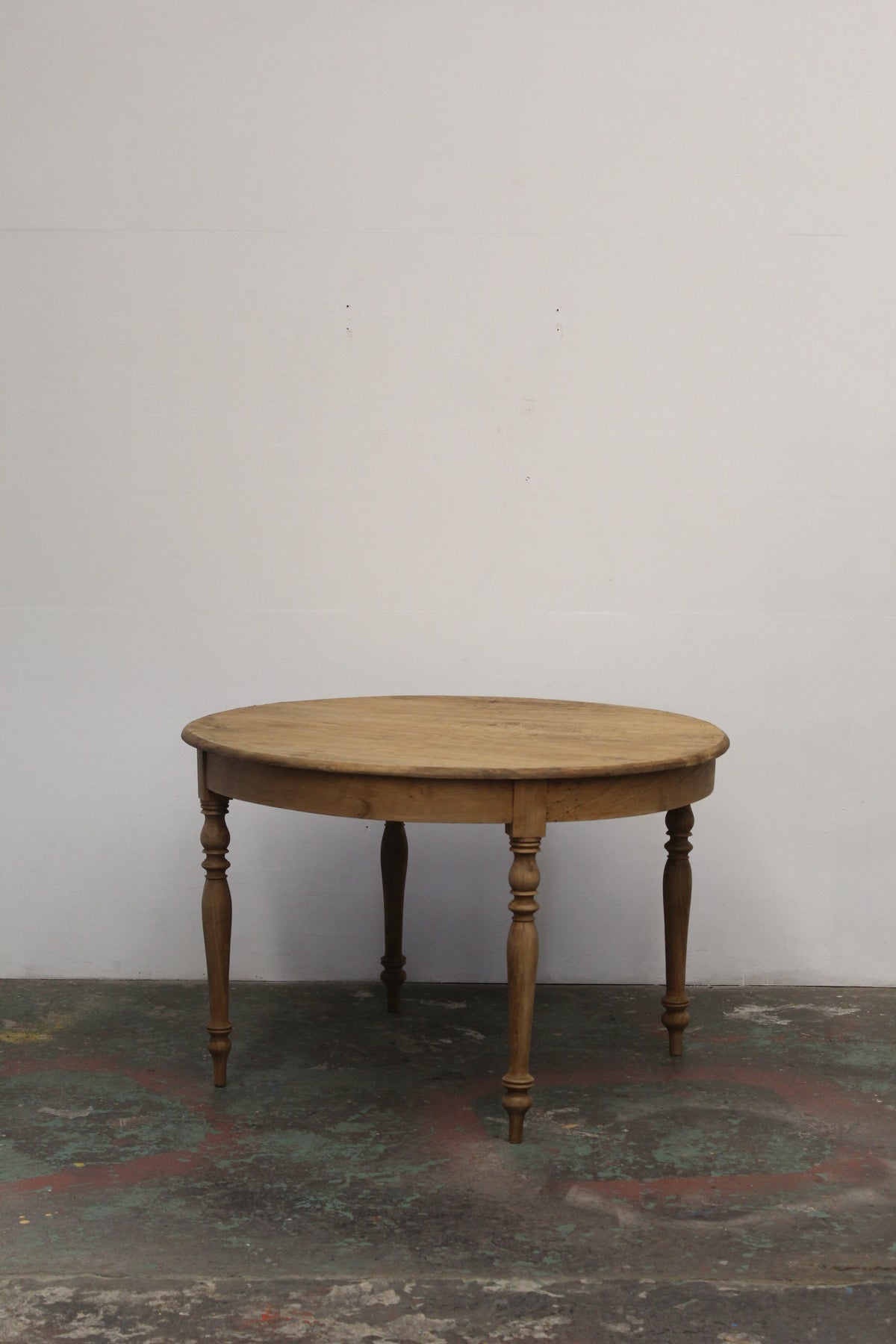 #1138 round table