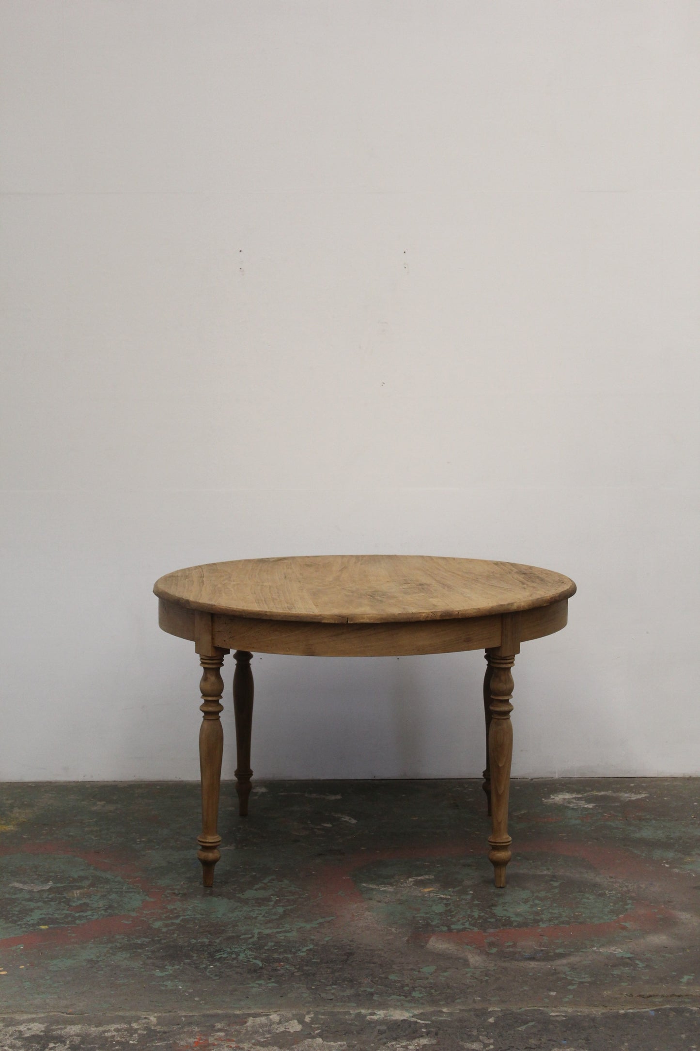 #1138 round table