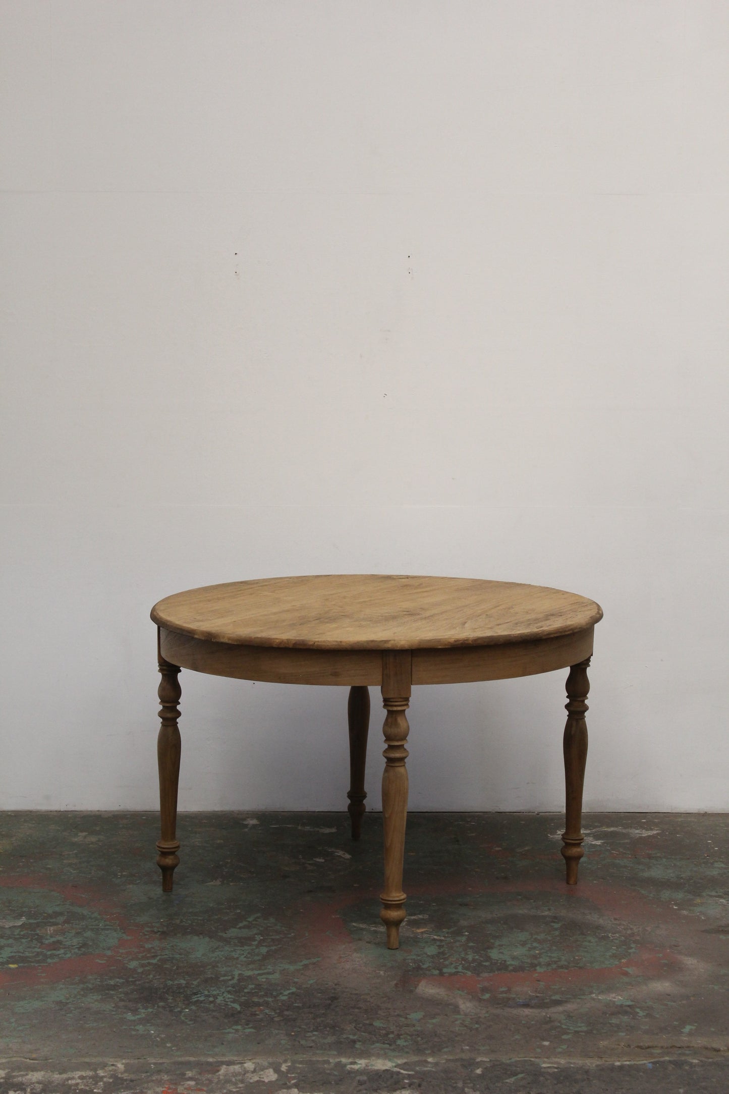 #1138 round table