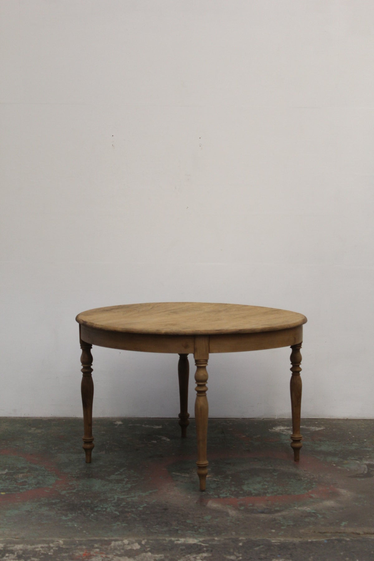 #1138 round table