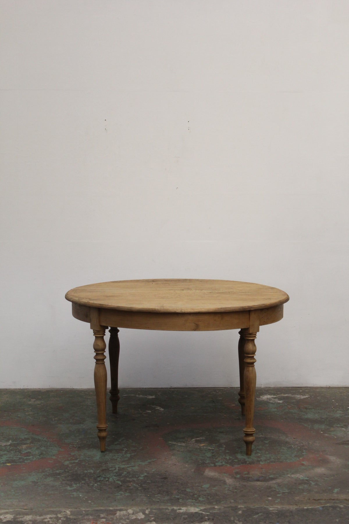 #1138 round table