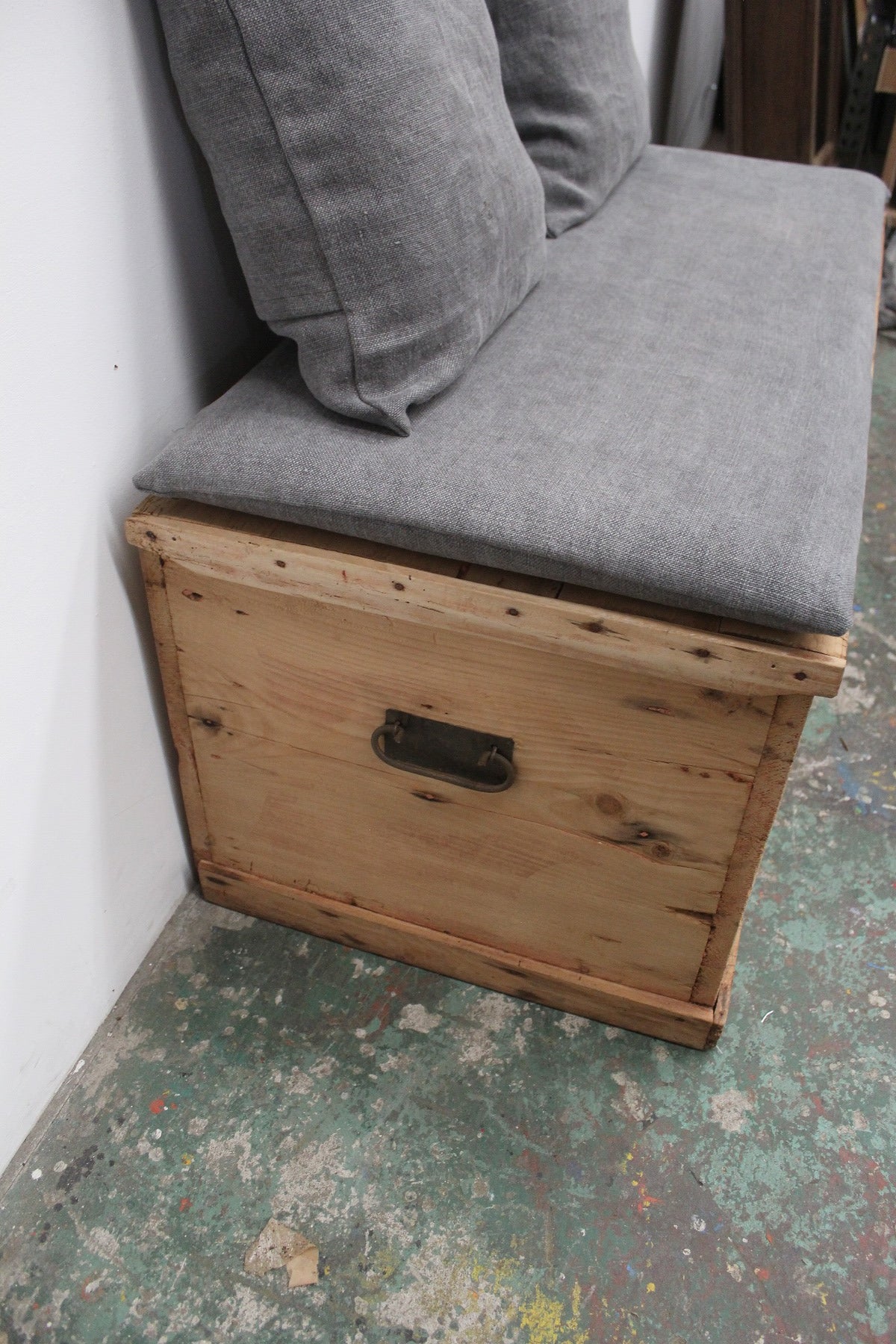 #0908 box bench