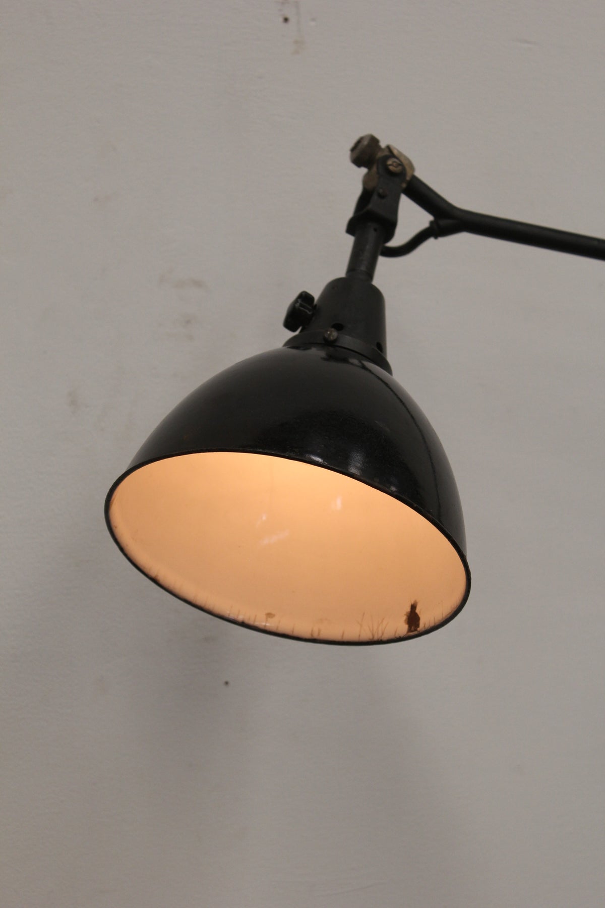 #1550 Midgard lamp
