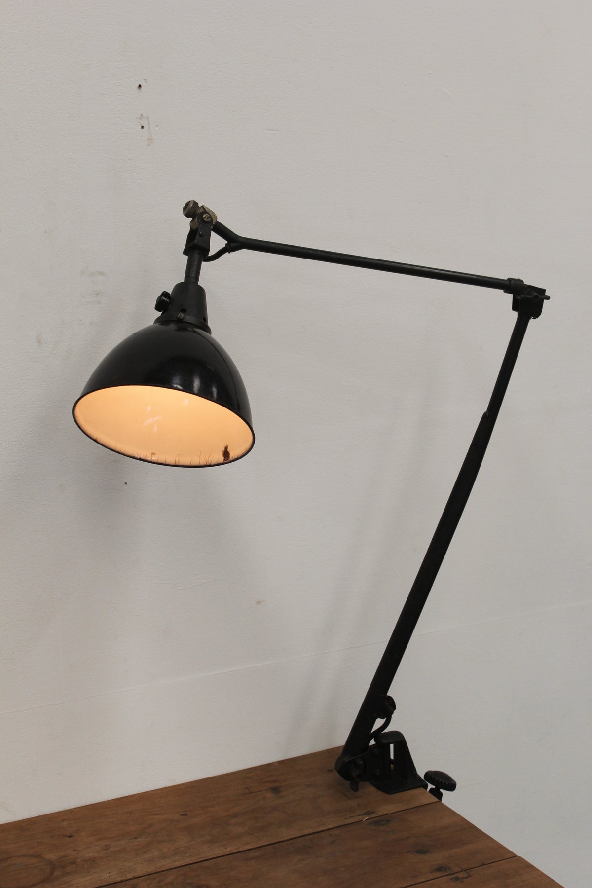 #1550 Midgard lamp