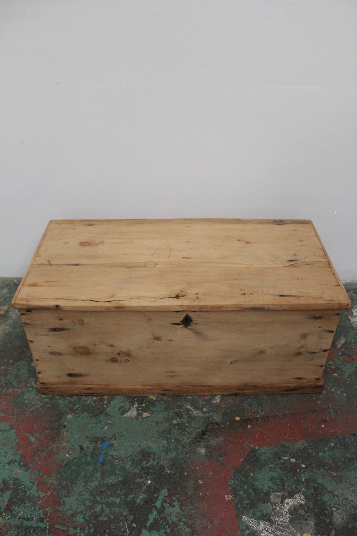 #0908 box bench