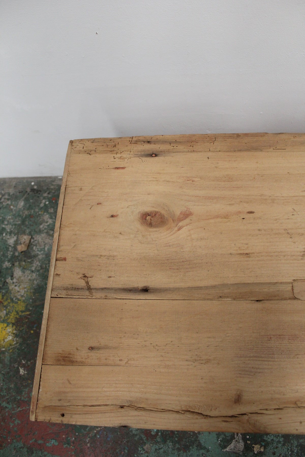 #0908 box bench