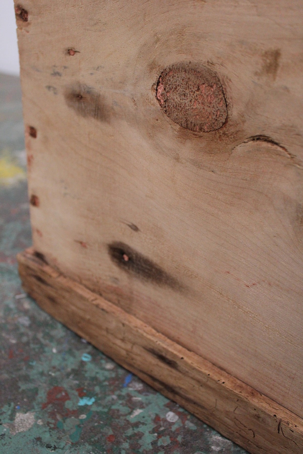 #0908 box bench