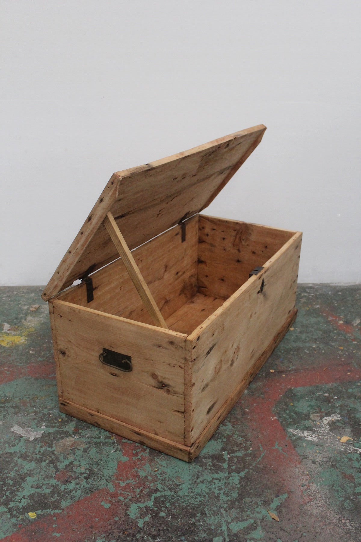 #0908 box bench