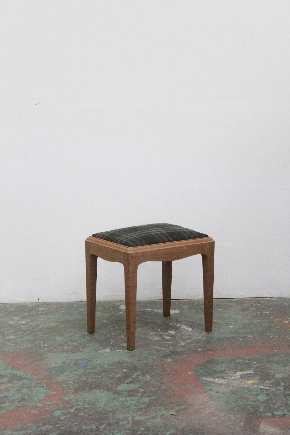 #0909 stool