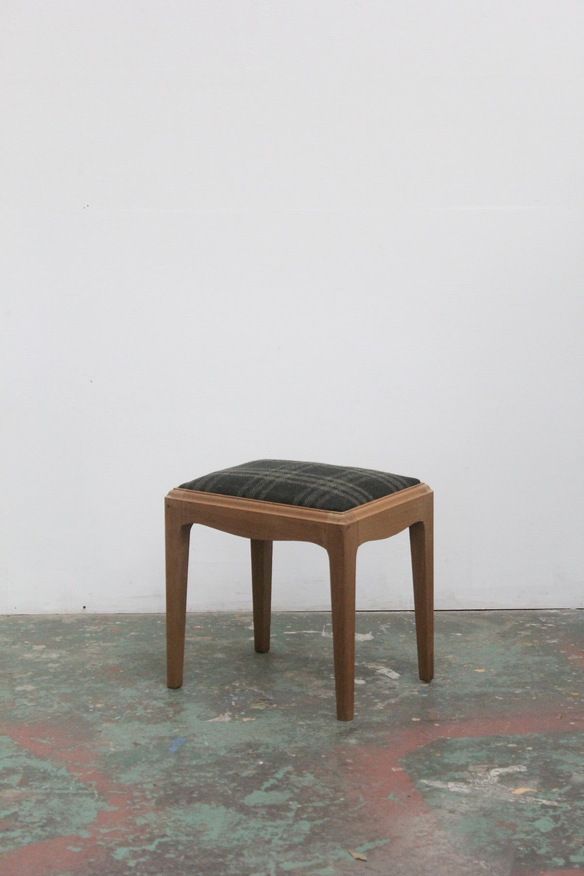 #0909 stool