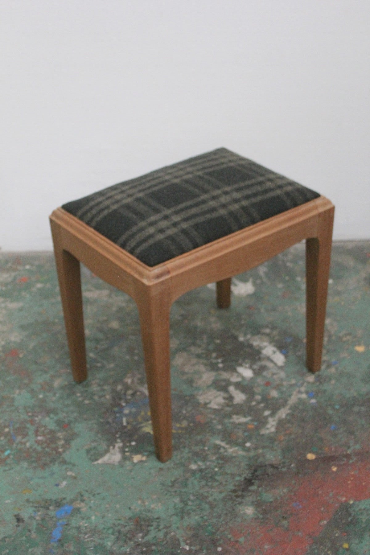 #0909 stool