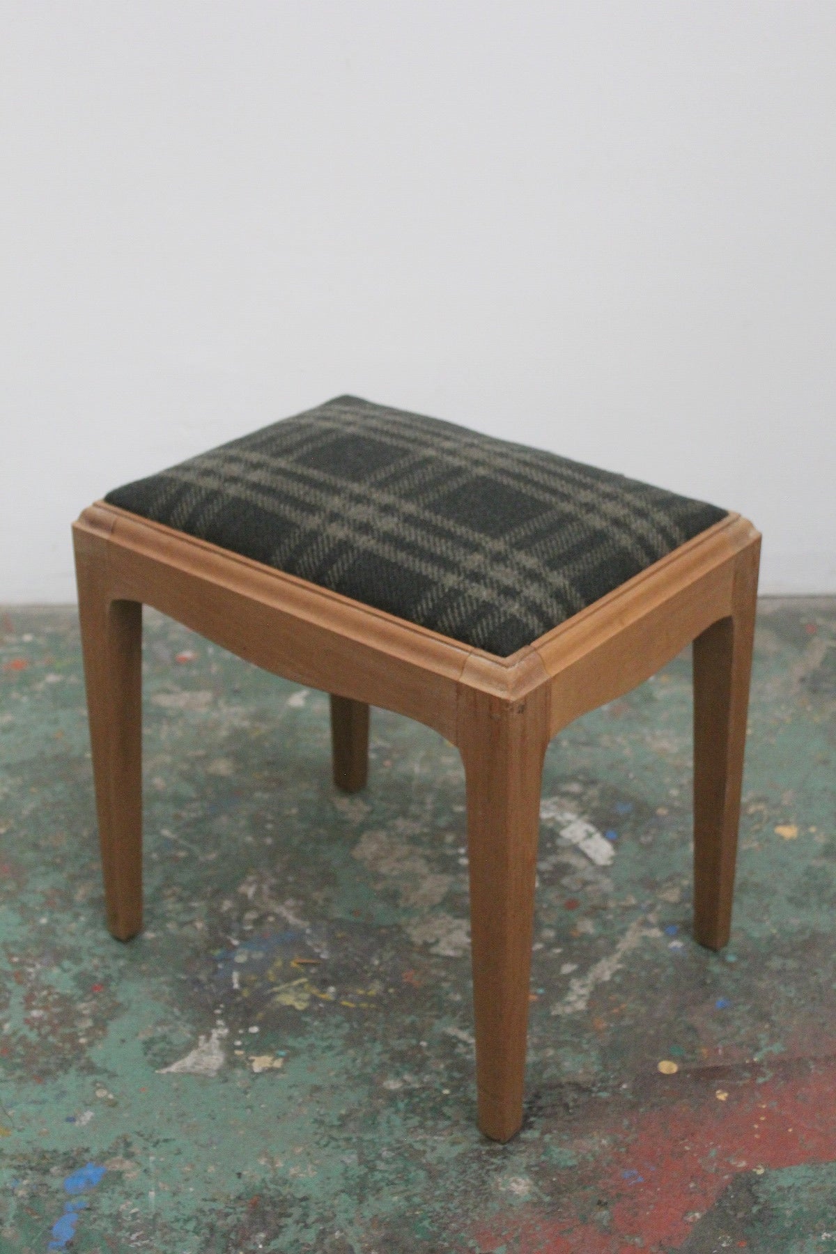 #0909 stool