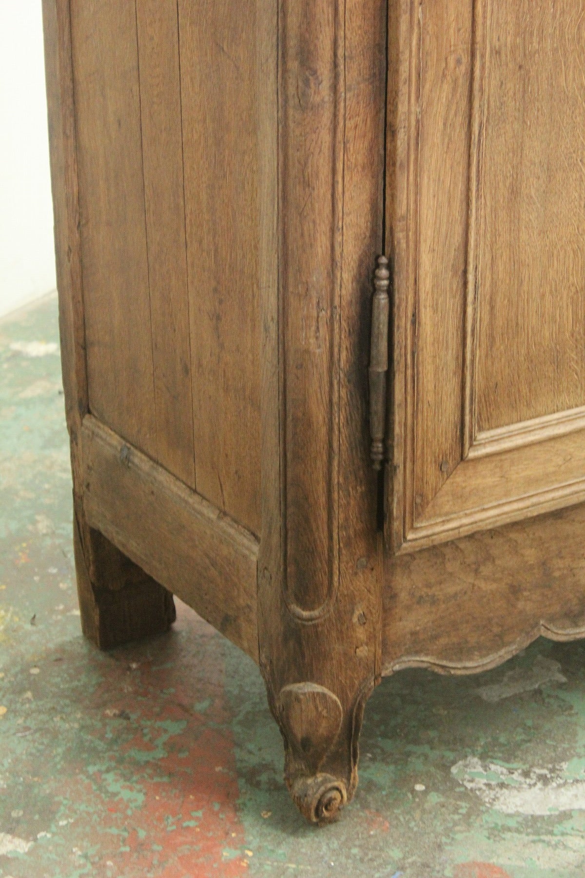#0971 cabinet