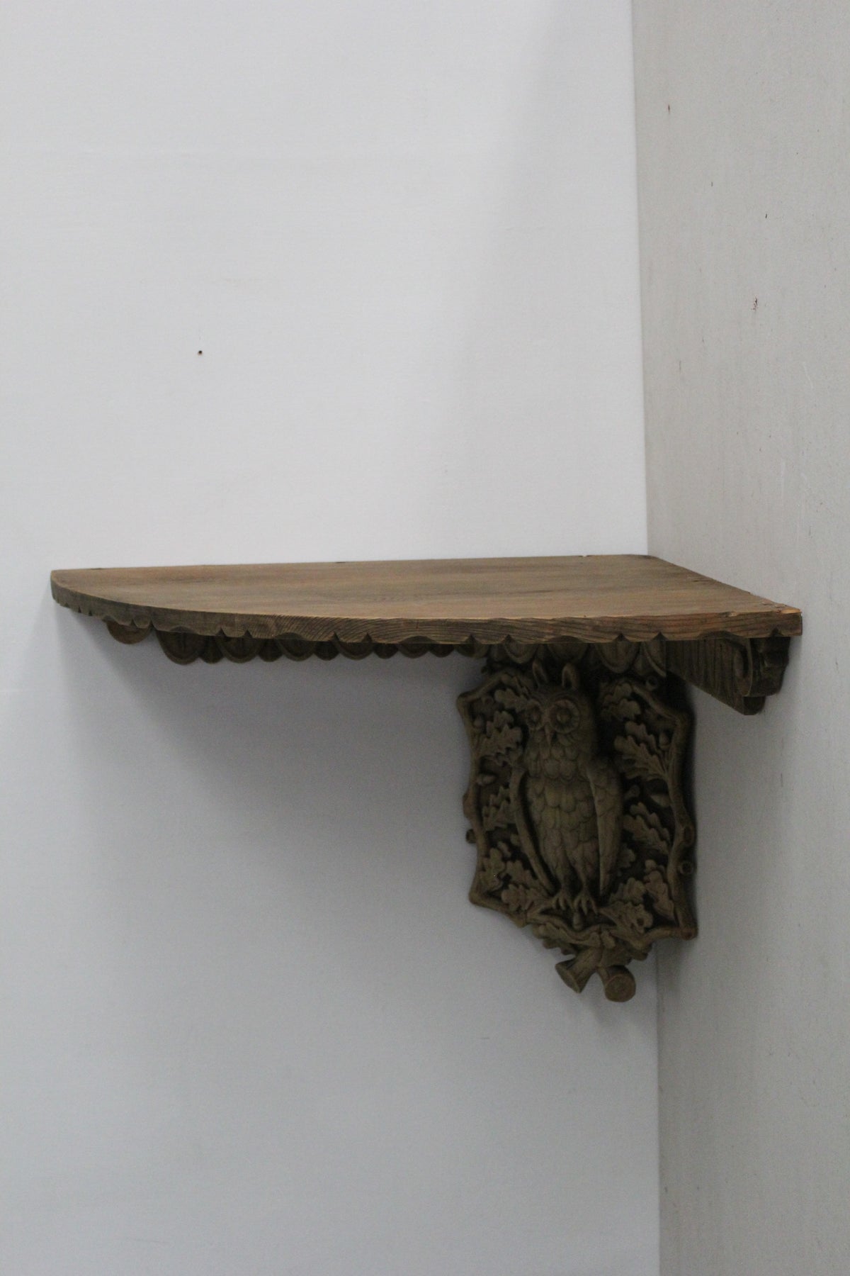 #1215 corner shelf