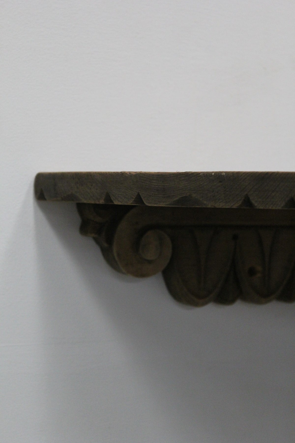 #1215 corner shelf