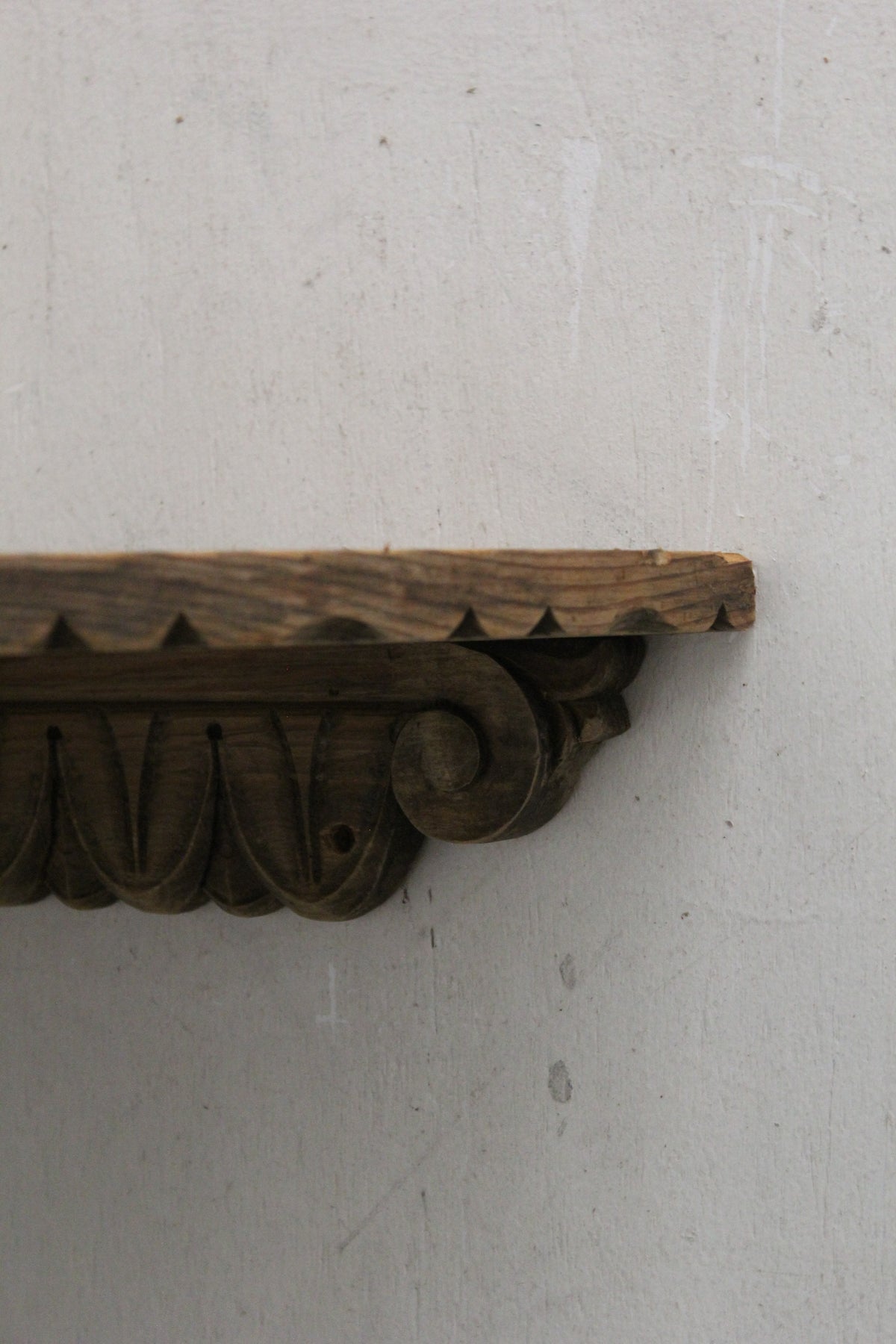 #1215 corner shelf