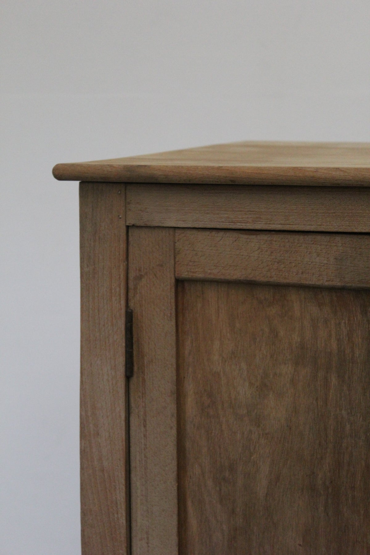 #1159 cabinet