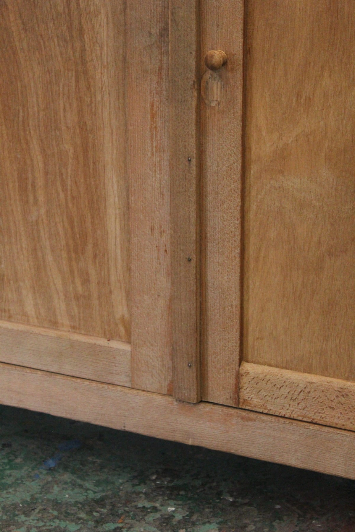 #1159 cabinet