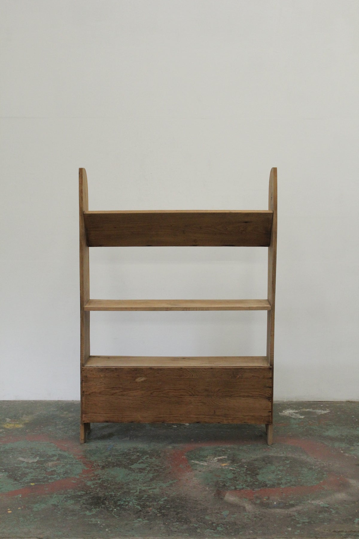 #1560 shelf