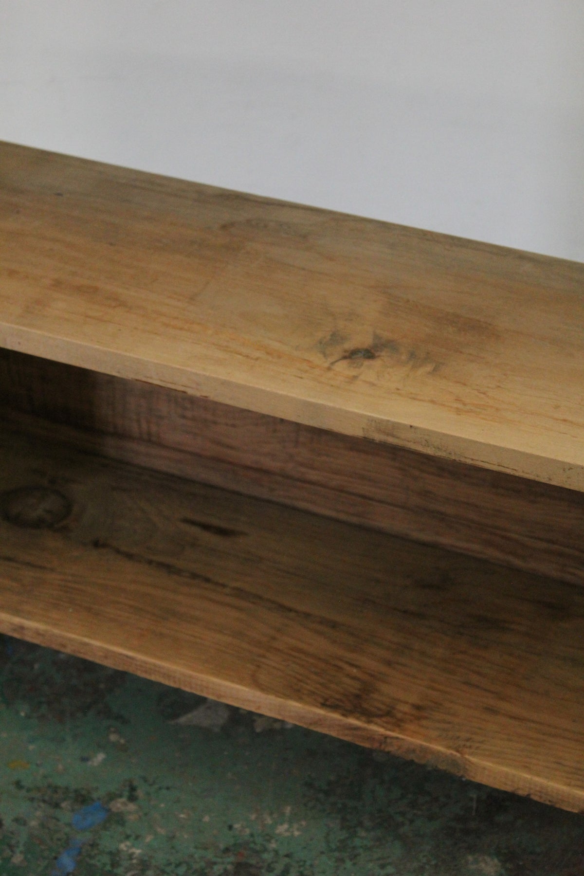 #1560 shelf
