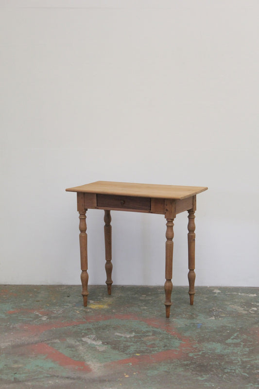 #0927 table