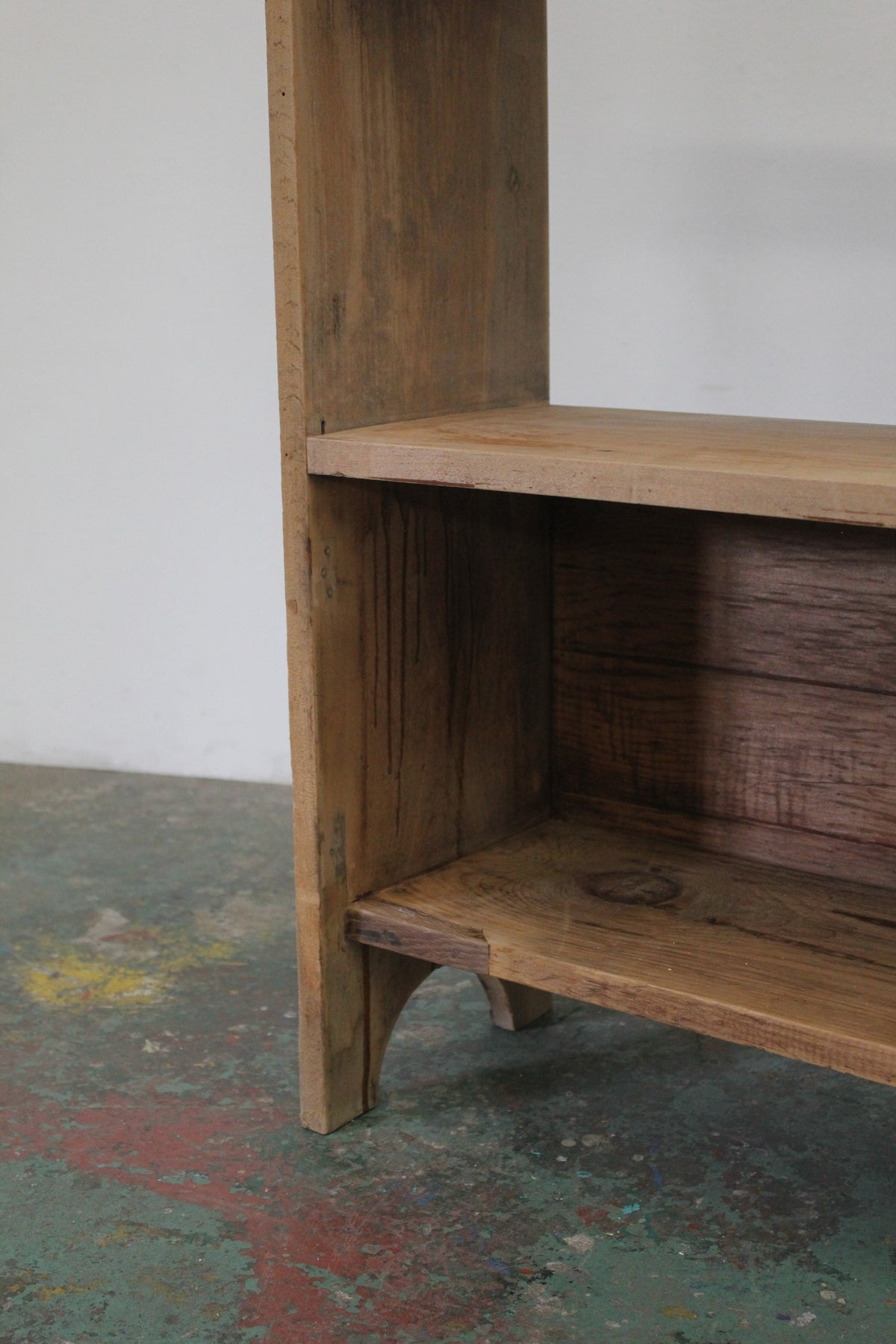 #1560 shelf