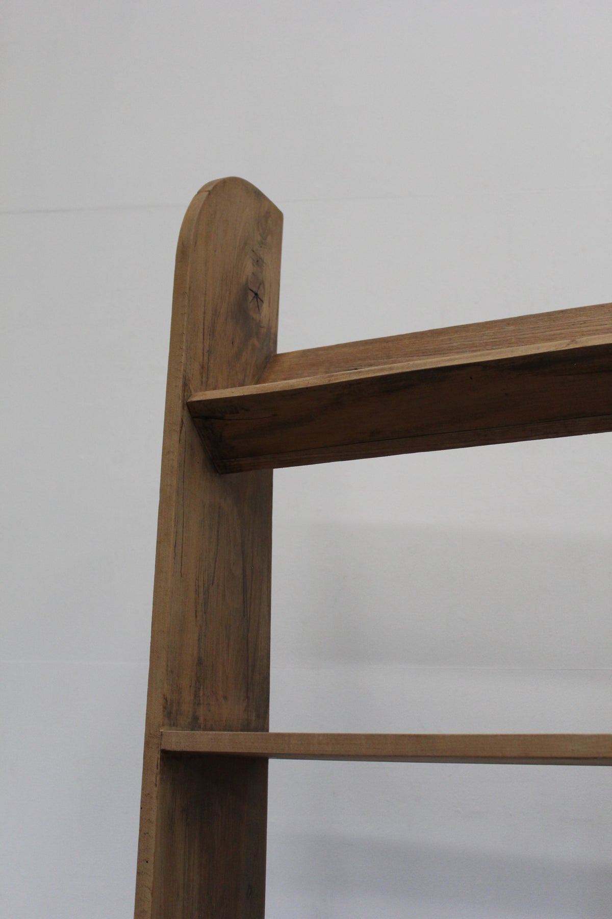 #1560 shelf