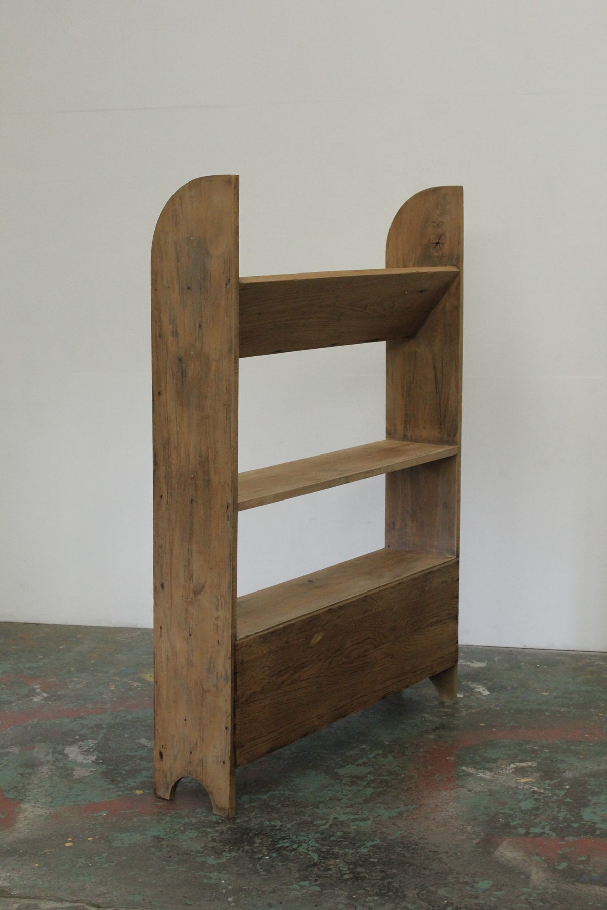 #1560 shelf
