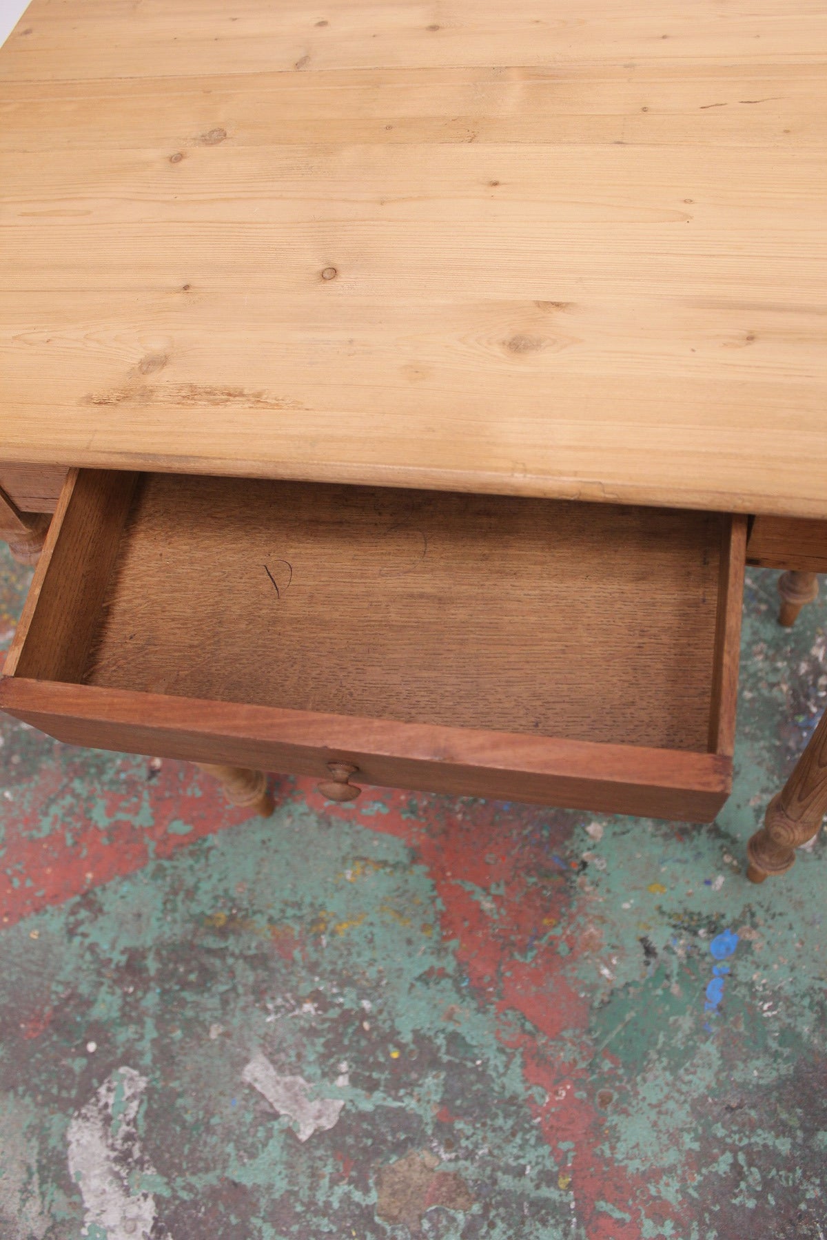#0927 table
