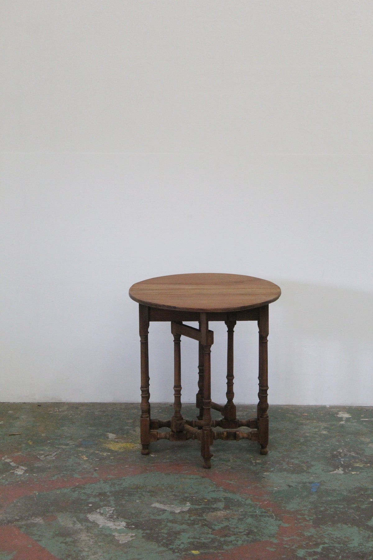 #0930 gateleg table