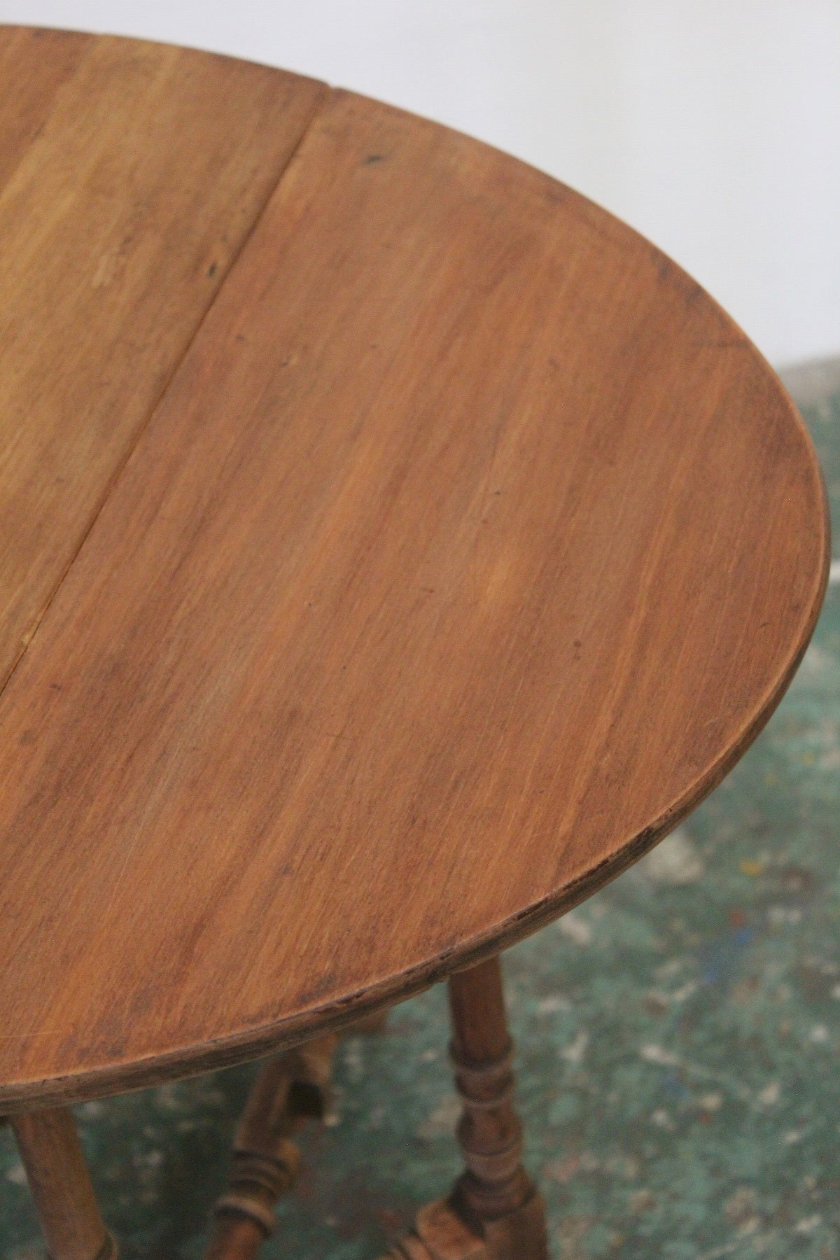 #0930 gateleg table