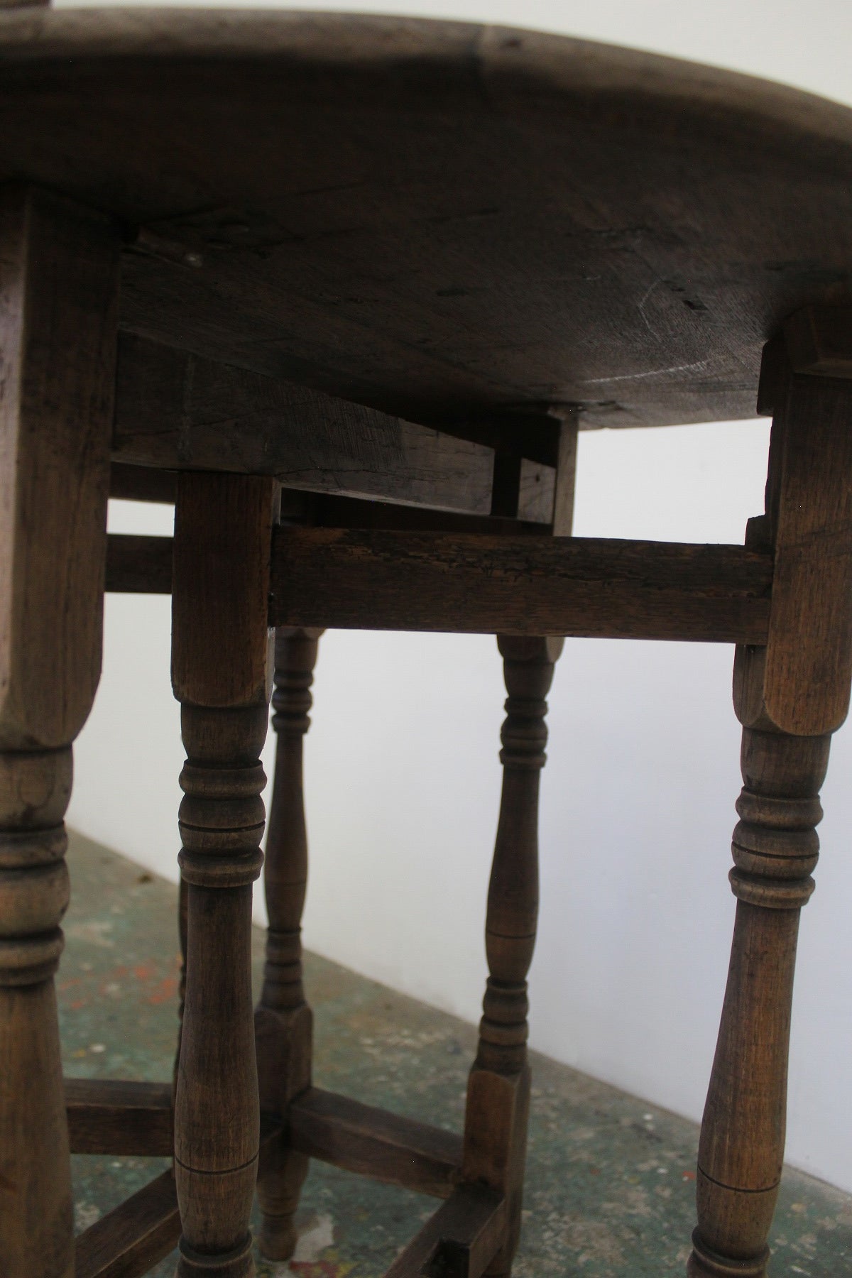 #0931 gateleg table