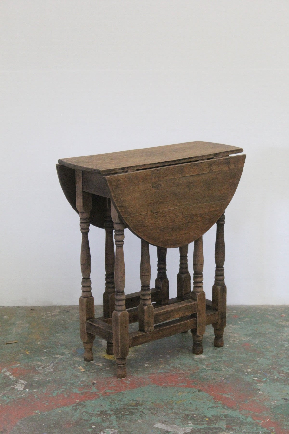 #0931 gateleg table