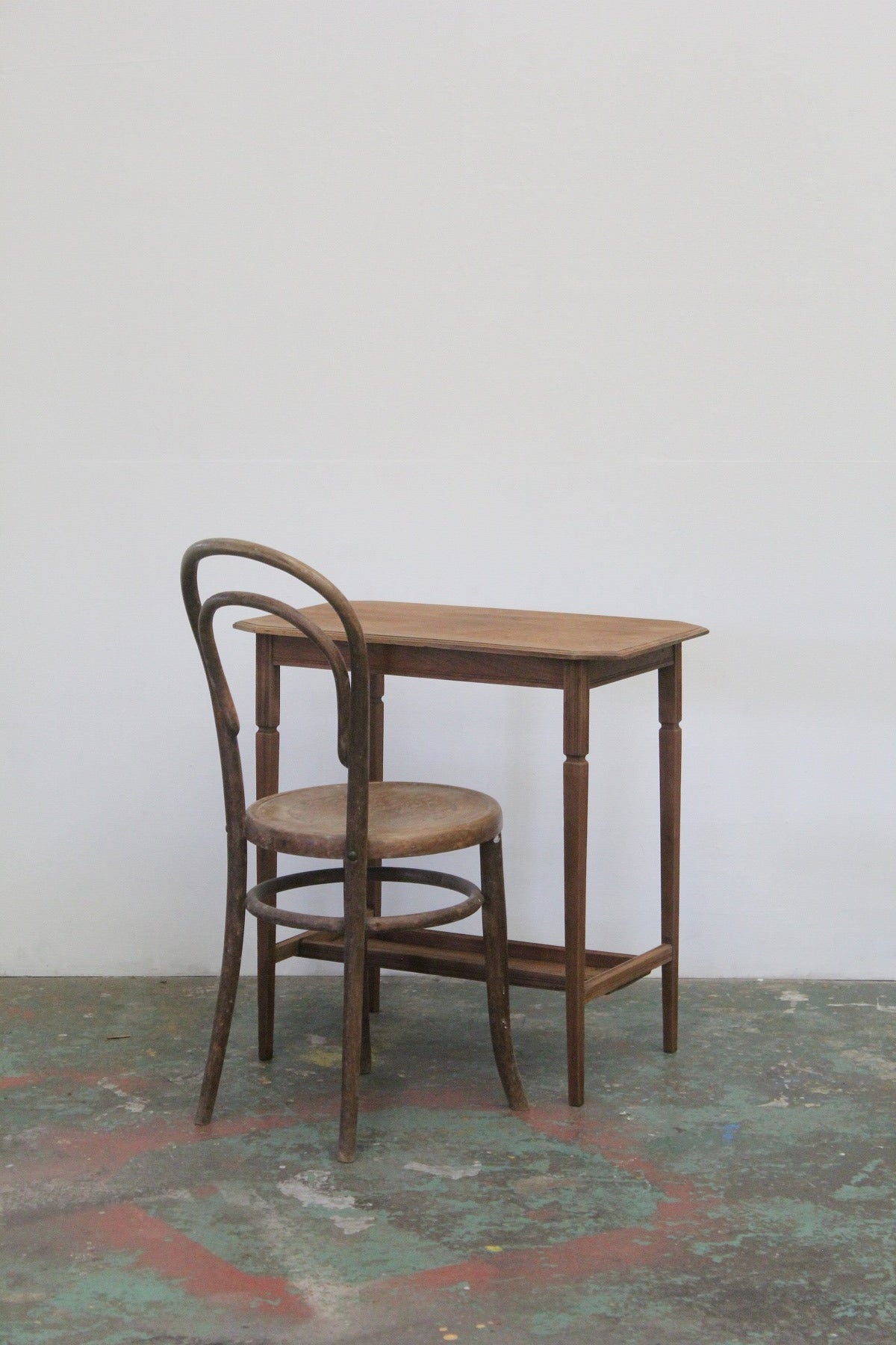 #0933 table