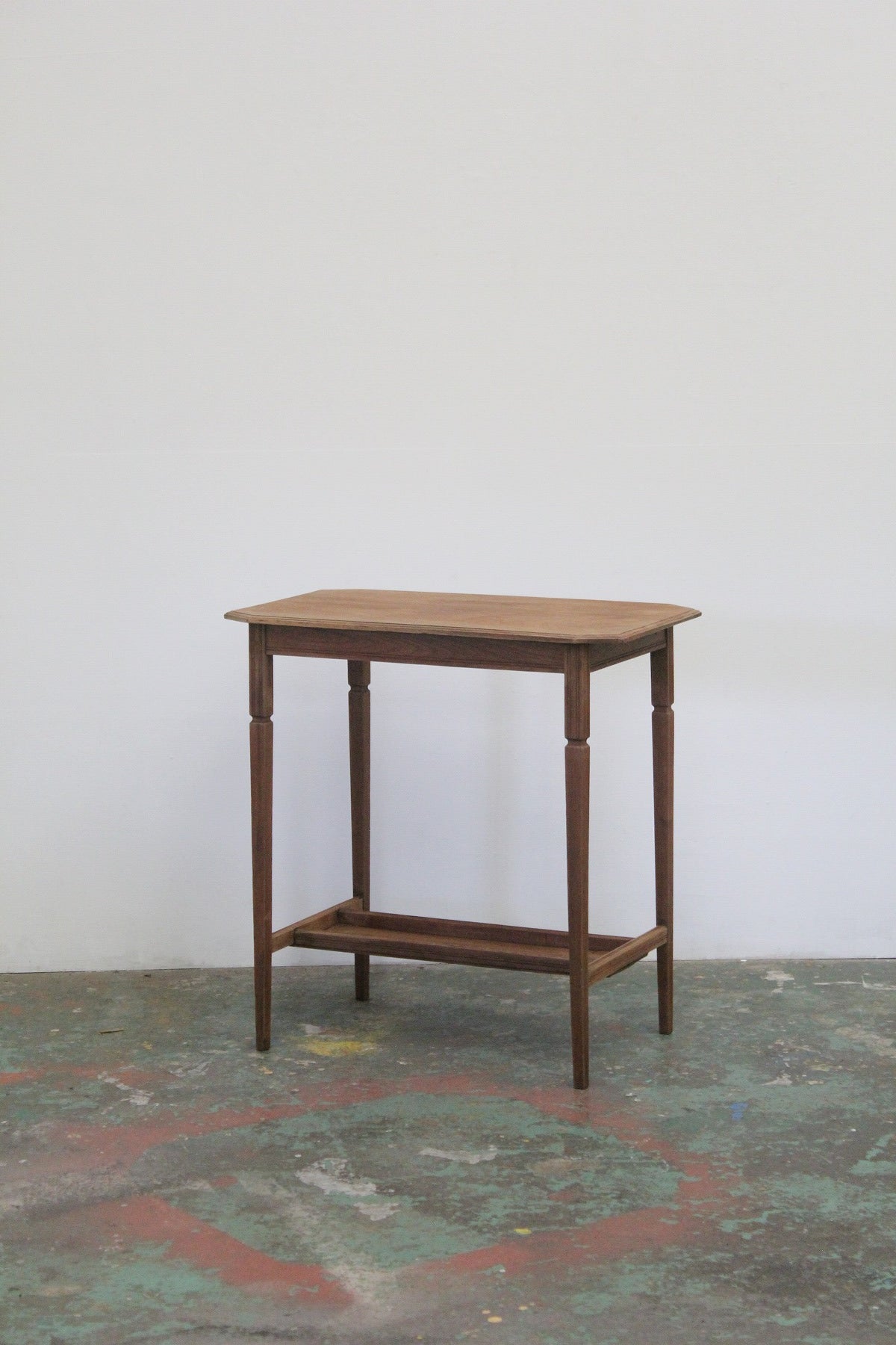 #0933 table