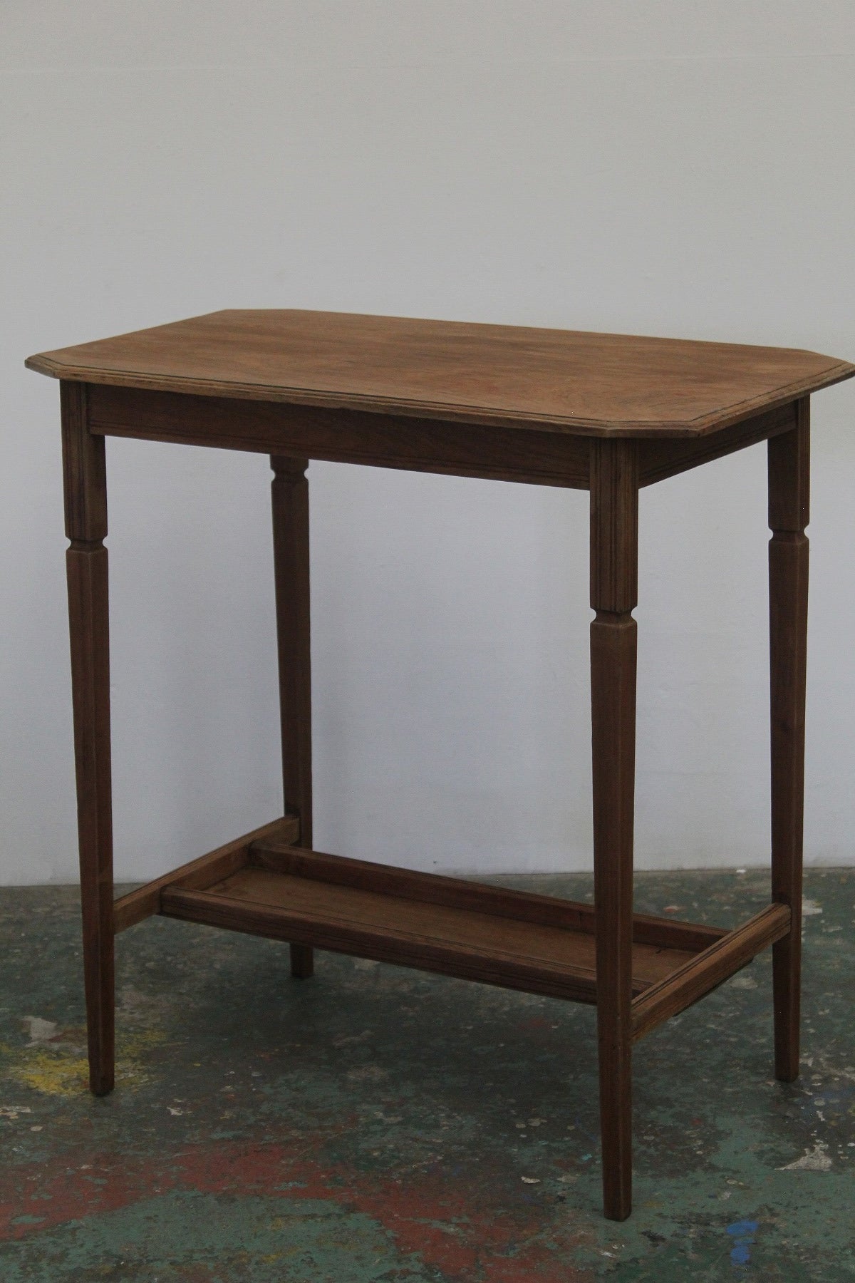 #0933 table