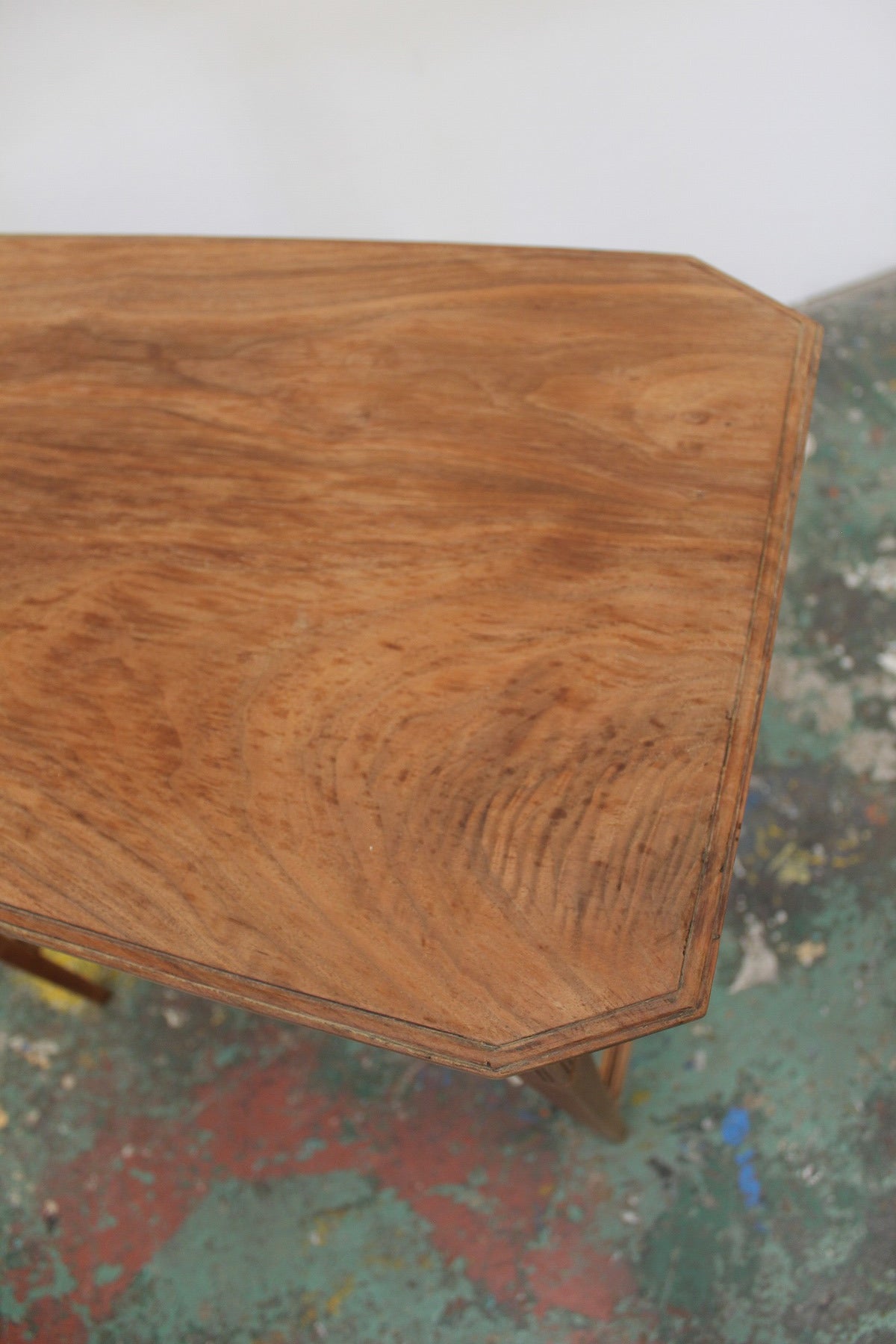 #0933 table