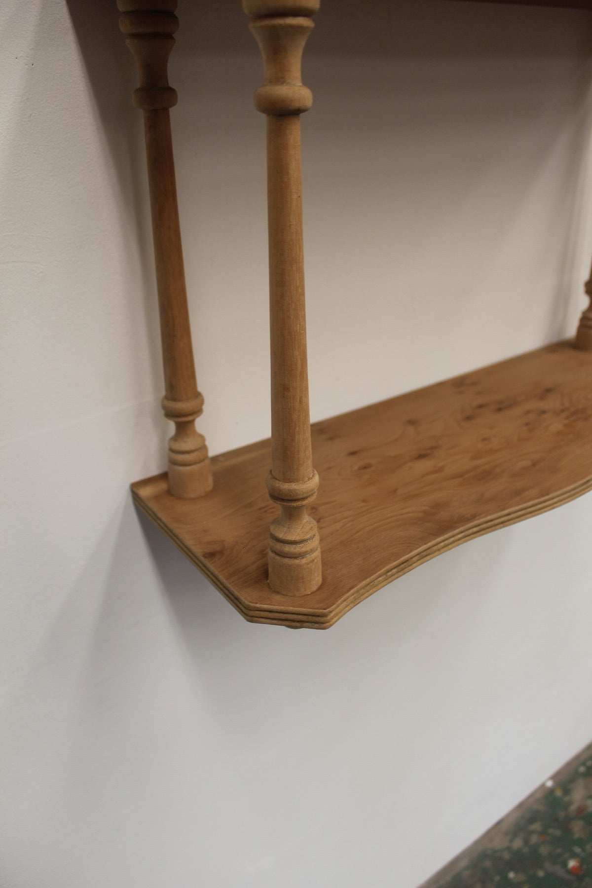 #0934 shelf