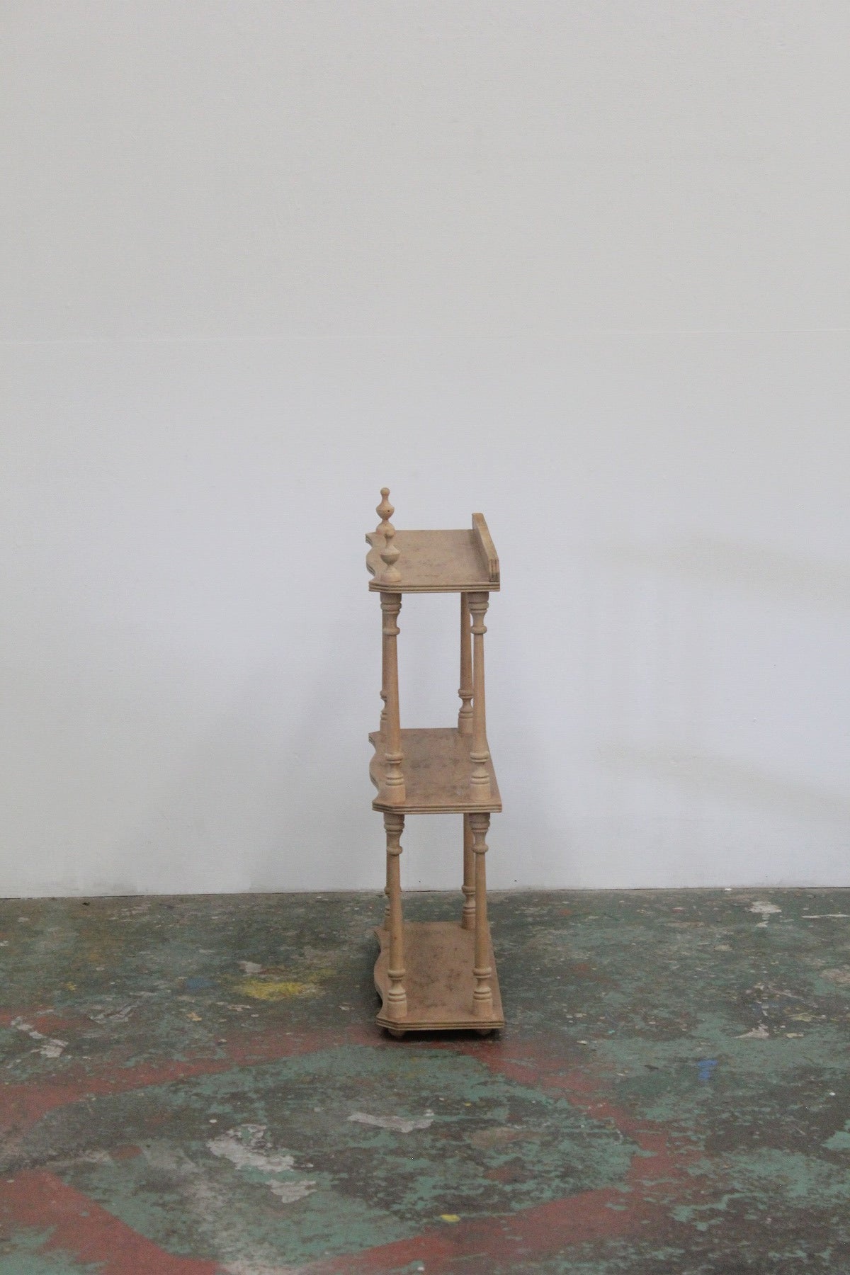 #0934 shelf