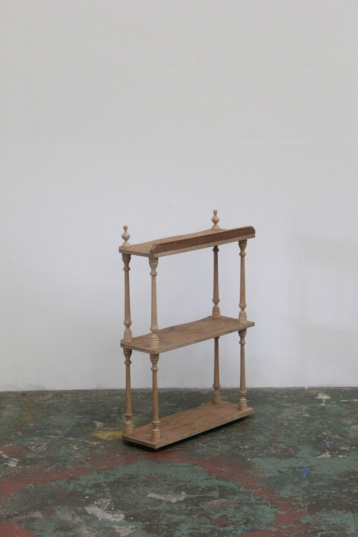 #0934 shelf