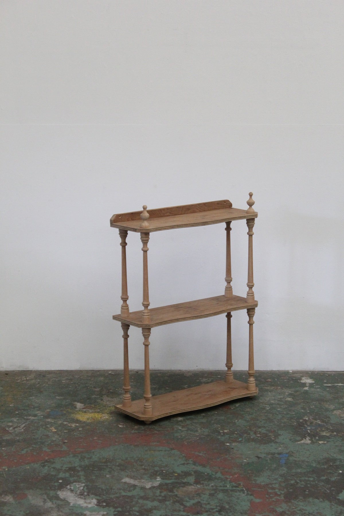 #0934 shelf