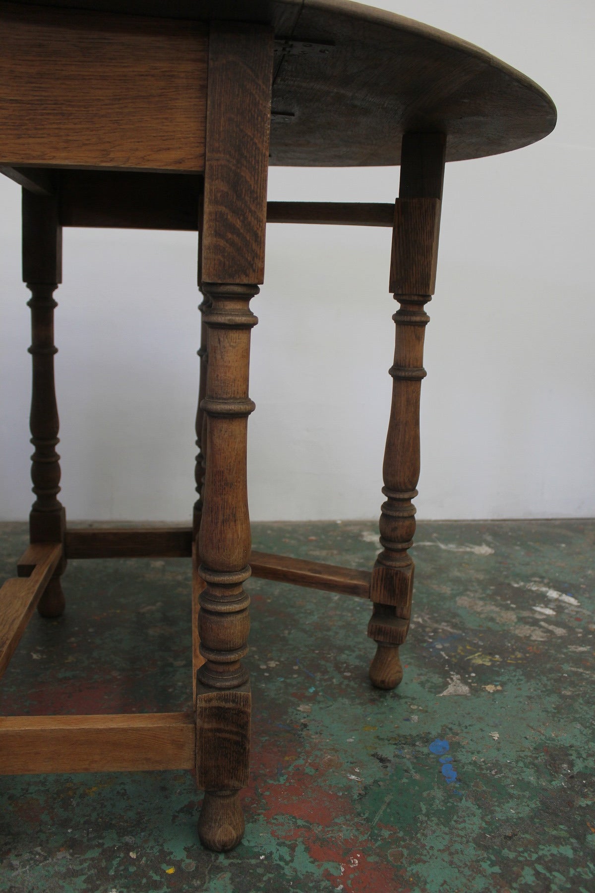 #0935 gateleg table