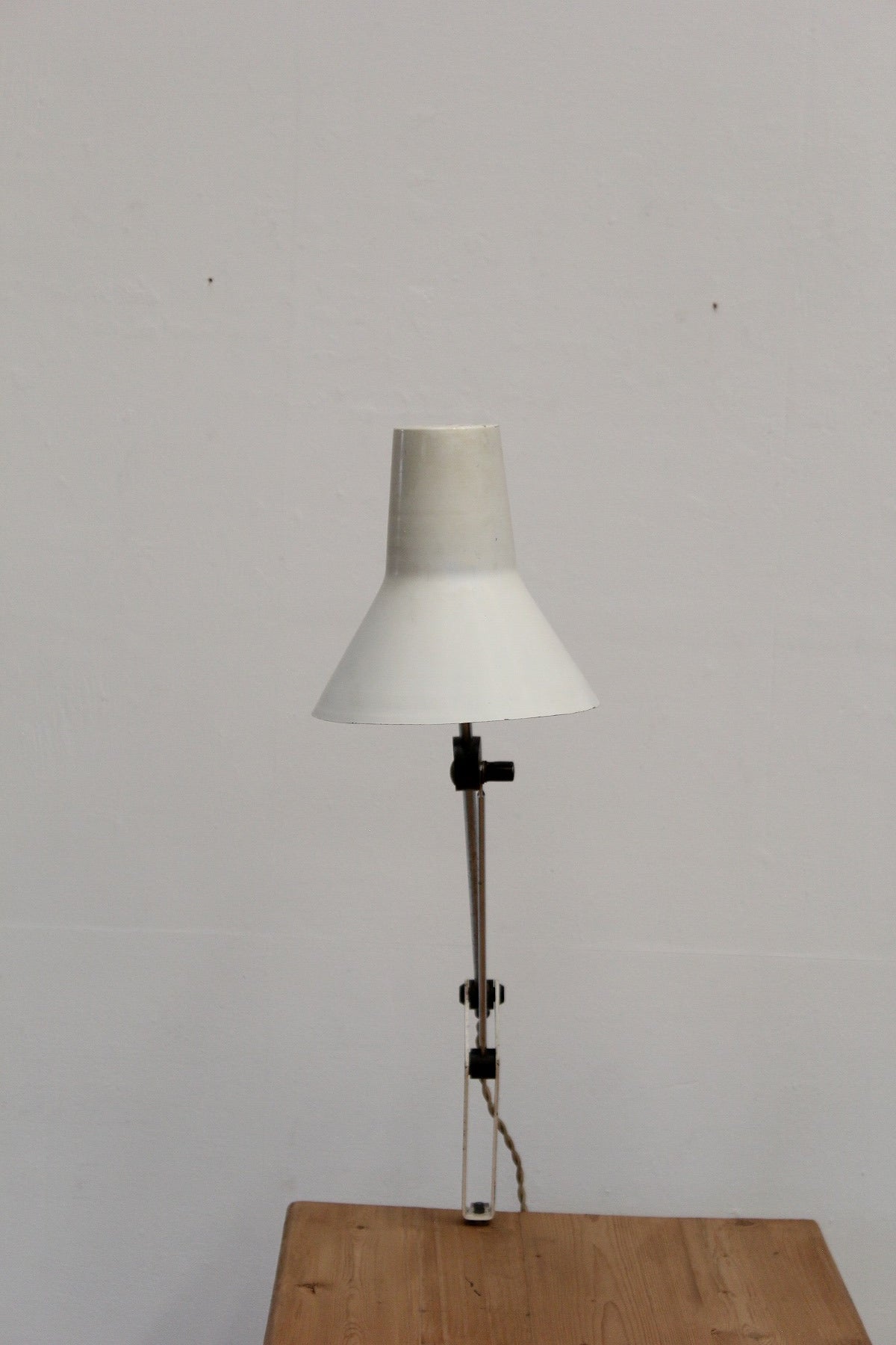 #0937 lamp